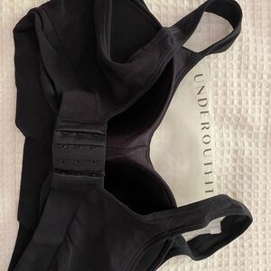UNDEROUTFIT Comfort Shaping Bra Black Size Large Back Fastener New w/ Tags